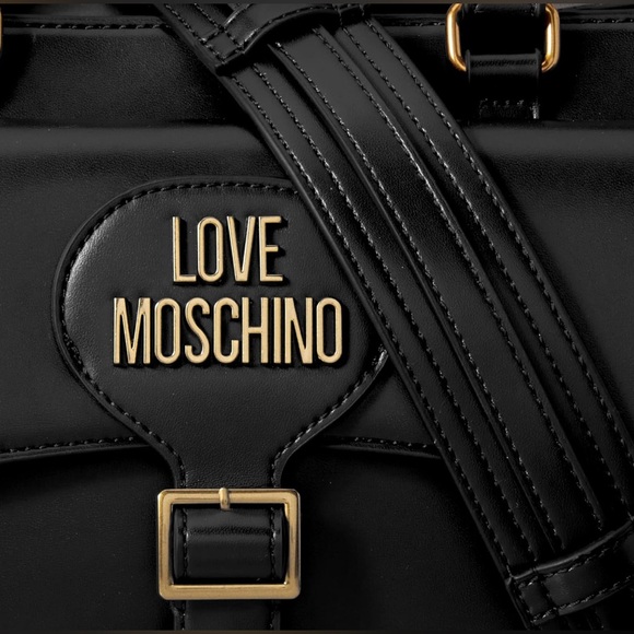 Love ❤️ Moschino Purse - Picture 15 of 16